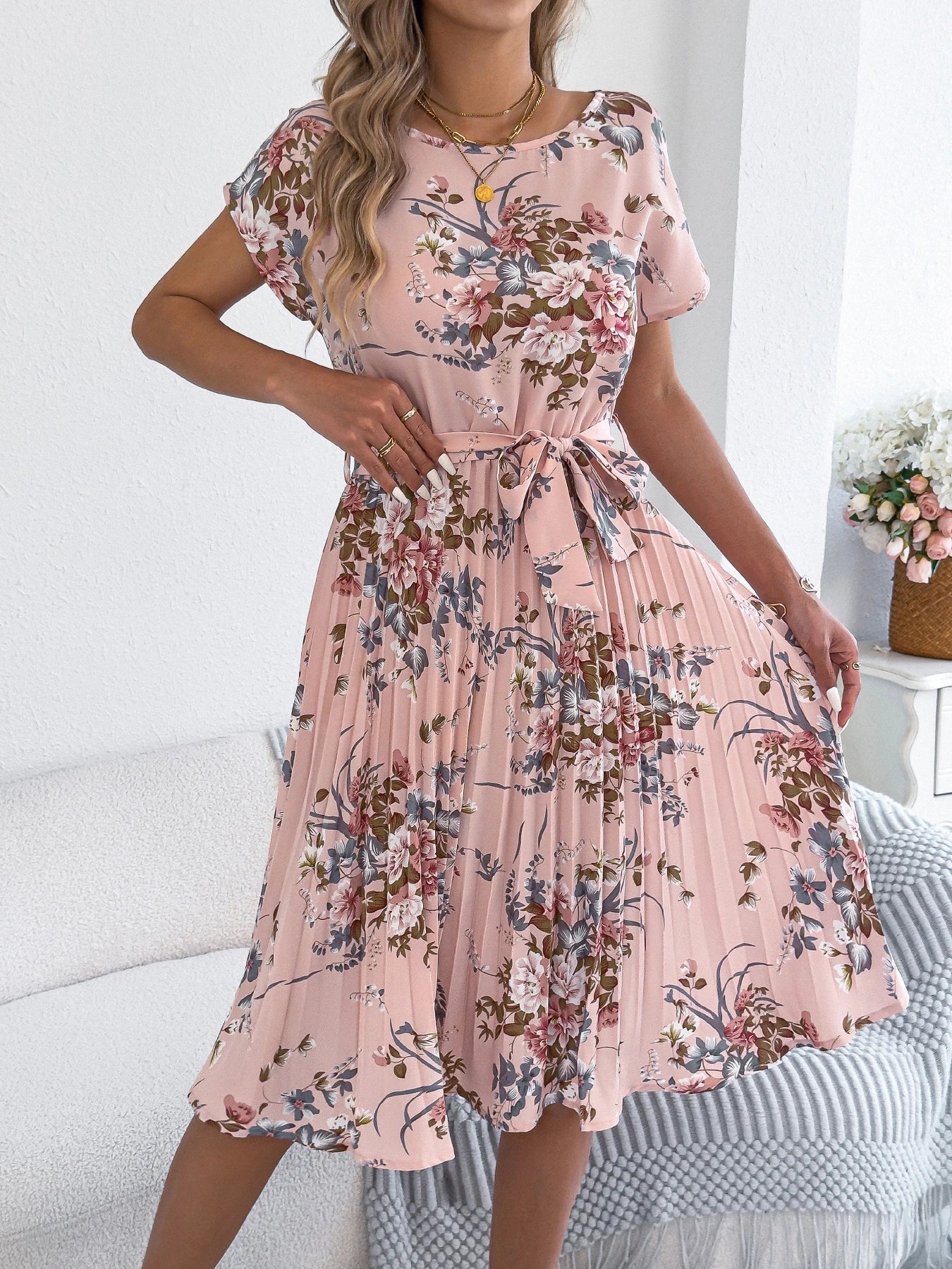 Vestido Plissado Midi Floral